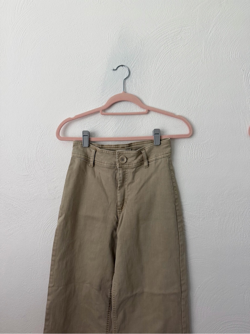 Oat New York Wide-Leg High-Rise Pants in Tan